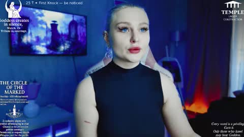 Snapshot of wounded_goddess chatting on October 20, 5:52 am Goddess Sophy online show from October 20, 5:52 am