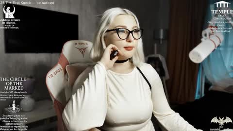 Snapshot of wounded_goddess chatting on October 29, 5:31 am Goddess Sophy online show from October 29, 5:31 am