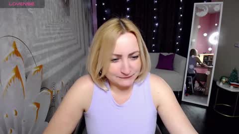 Snapshot of wow_co chatting on January 9, 5:22 pm wow_co online show from January 9, 5:22 pm