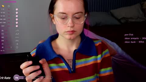 Snapshot of wow_luvng chatting on December 25, 8:50 pm Rebecy online show from December 25, 8:50 pm