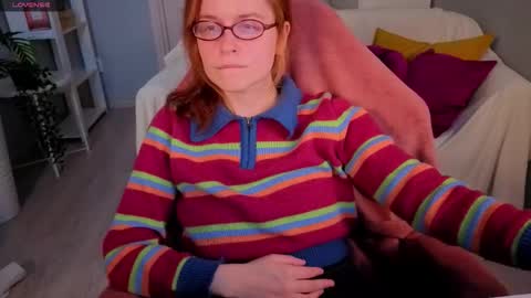 Snapshot of wow_luvng chatting on October 8, 1:53 pm Rebecy online show from October 8, 1:53 pm