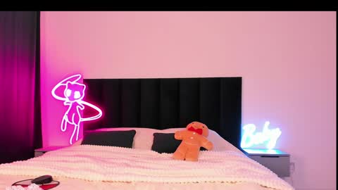 Emi online show from January 6, 7:09 am