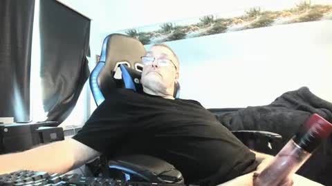 Snapshot of wowsers2022 chatting on September 11, 8:20 pm wowsers2022 online show from September 11, 8:20 pm