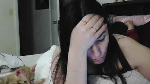 Snapshot of wrenleigh chatting on March 2, 6:48 am Crystal Lake online show from March 2, 6:48 am