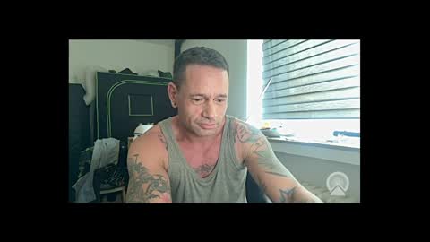 WTFboy82 online show from April 11, 6:40 am