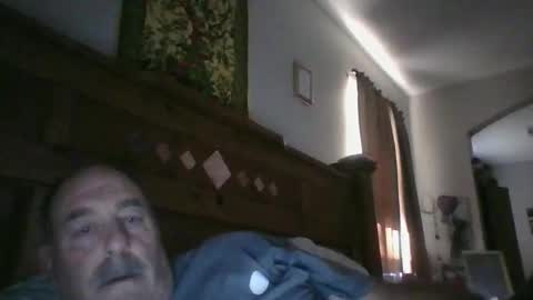 Snapshot of wtng4u chatting on November 28, 3:04 pm wtng4u online show from November 28, 3:04 pm