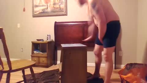 Snapshot of wundrsword33 chatting on February 3, 9:30 am BONER DONOR online show from February 3, 9:30 am