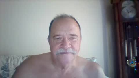 wvmountainlover online show from December 11, 4:09 pm