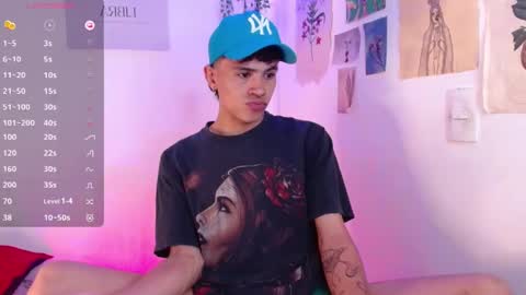 wyatt online show from December 24, 9:44 pm