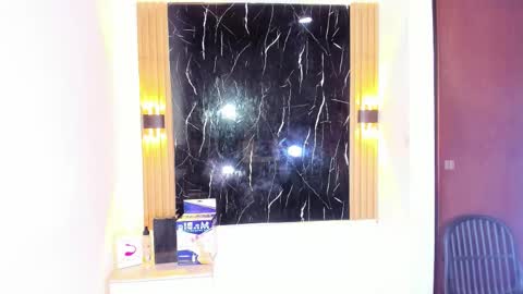 Snapshot of wyatt_rose chatting on October 28, 4:05 am wyatt online show from October 28, 4:05 am