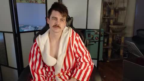 Wyatt online show from February 28, 6:42 pm