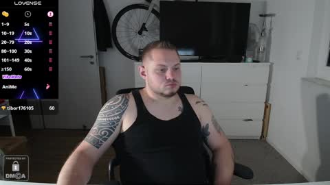 x19marco93x online show from January 9, 6:57 pm