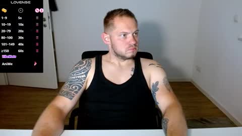 x19marco93x online show from September 29, 6:57 pm