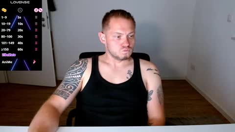 x19marco93x online show from October 1, 6:47 pm