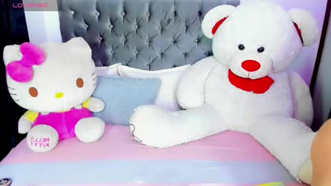 Snapshot of x_indomitable1 chatting on December 4, 4:33 am Maria Juliana online show from December 4, 4:33 am