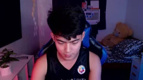 Prince Aldrian  online show from February 19, 2:34 pm