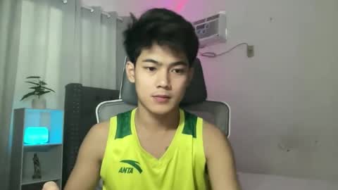 Prince Aldrian  online show from December 2, 6:41 am