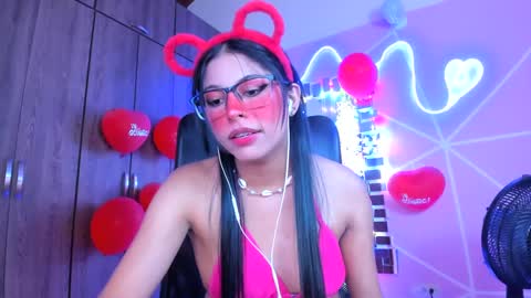 XALLYSONX online show from February 18, 2:38 pm