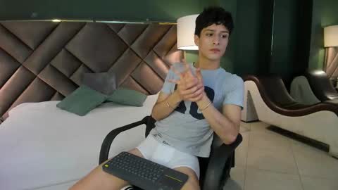 xam_collen online show from March 5, 4:36 pm