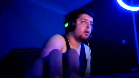 Snapshot of xander717742 chatting on October 4, 6:39 pm arab bigdick online show from October 4, 6:39 pm