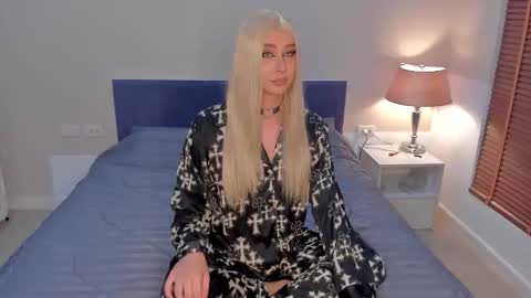 xander_novak online show from September 15, 9:09 am