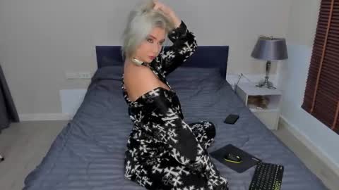 xander_novak online show from November 1, 10:50 am