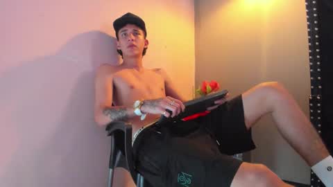 XANDER online show from February 14, 8:49 pm