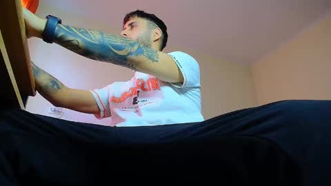 Snapshot of xandercagex chatting on January 4, 10:27 am XanderCageX online show from January 4, 10:27 am