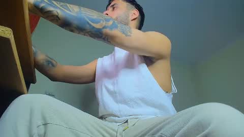 Snapshot of xandercagex chatting on January 5, 7:39 pm XanderCageX online show from January 5, 7:39 pm