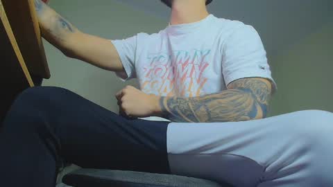 Snapshot of xandercagex chatting on January 7, 2:51 pm XanderCageX online show from January 7, 2:51 pm