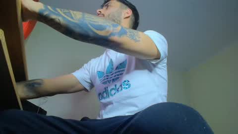 Snapshot of xandercagex chatting on January 9, 2:51 pm XanderCageX online show from January 9, 2:51 pm