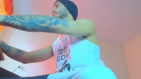 Snapshot of xandercagex chatting on January 15, 11:43 am XanderCageX online show from January 15, 11:43 am