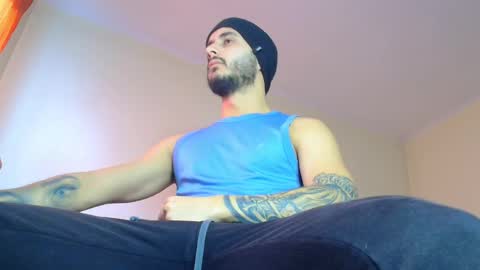 Snapshot of xandercagex chatting on January 16, 8:54 am XanderCageX online show from January 16, 8:54 am