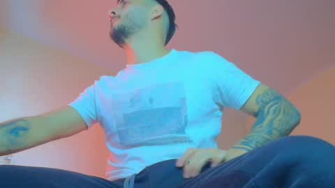 Snapshot of xandercagex chatting on January 21, 10:19 am XanderCageX online show from January 21, 10:19 am