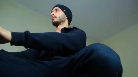 Snapshot of xandercagex chatting on February 8, 6:12 am XanderCageX online show from February 8, 6:12 am