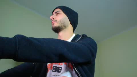 Snapshot of xandercagex chatting on February 13, 5:58 am XanderCageX online show from February 13, 5:58 am