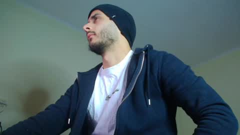 Snapshot of xandercagex chatting on February 14, 6:12 am XanderCageX online show from February 14, 6:12 am