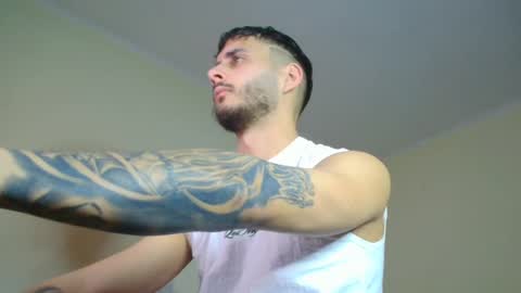 Snapshot of xandercagex chatting on February 14, 11:31 am XanderCageX online show from February 14, 11:31 am