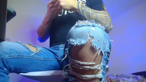 Snapshot of xandercagex chatting on March 3, 9:11 am XanderCageX online show from March 3, 9:11 am