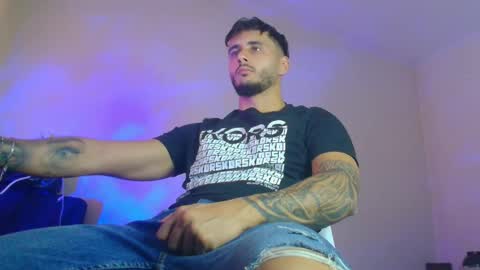 Snapshot of xandercagex chatting on September 10, 10:04 am XanderCageX online show from September 10, 10:04 am