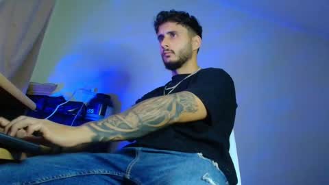 Snapshot of xandercagex chatting on October 9, 5:05 am XanderCageX online show from October 9, 5:05 am