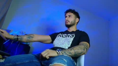 Snapshot of xandercagex chatting on October 10, 4:11 am XanderCageX online show from October 10, 4:11 am