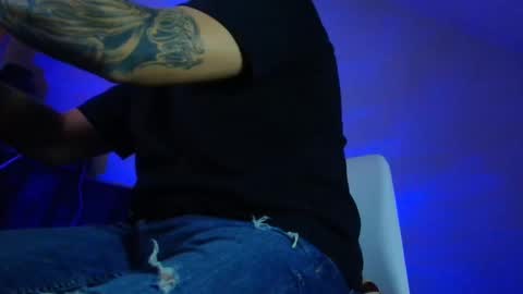 Snapshot of xandercagex chatting on October 30, 7:32 am XanderCageX online show from October 30, 7:32 am