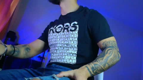 Snapshot of xandercagex chatting on November 4, 8:13 am XanderCageX online show from November 4, 8:13 am