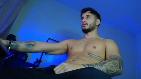 Snapshot of xandercagex chatting on November 14, 5:39 am XanderCageX online show from November 14, 5:39 am