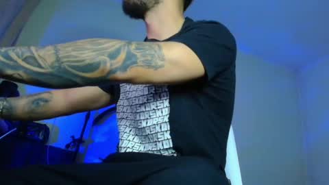 Snapshot of xandercagex chatting on November 16, 4:51 am XanderCageX online show from November 16, 4:51 am