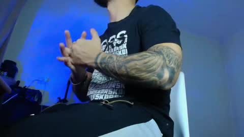 Snapshot of xandercagex chatting on November 16, 6:02 pm XanderCageX online show from November 16, 6:02 pm