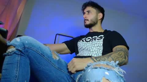 Snapshot of xandercagex chatting on November 19, 8:58 am XanderCageX online show from November 19, 8:58 am