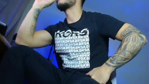 Snapshot of xandercagex chatting on November 19, 9:15 pm XanderCageX online show from November 19, 9:15 pm