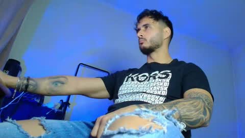 Snapshot of xandercagex chatting on November 25, 8:42 pm XanderCageX online show from November 25, 8:42 pm